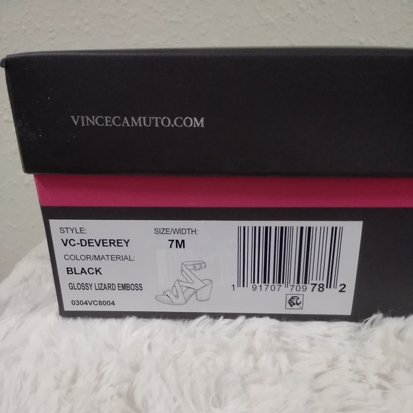 Brand new Vince Camuto leather sandals - Picture 10 of 12